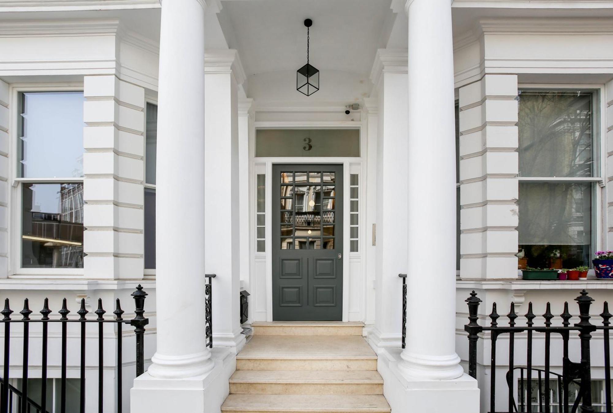 Cromwell Serviced By Stayprime Londra